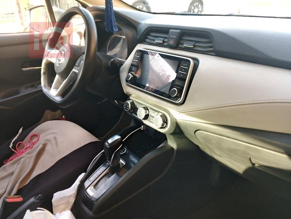 Nissan Versa
